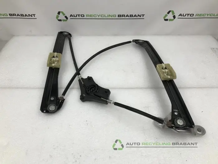 Ruitmechaniek 4Deurs rechts-voor Volkswagen Golf