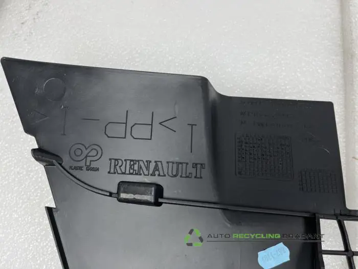 Grille - 982c5784-56ce-4f70-8516-69adbab62f38.jpg