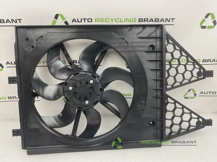 Cooling fan housing Skoda Fabia