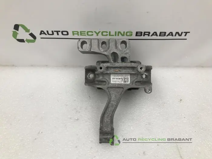 Motorsteun Volkswagen Golf