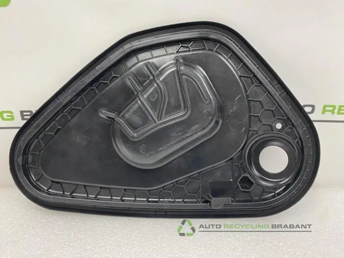 Portier 4Deurs links-achter - 4b7f2f75-3746-459b-ba91-a7d3a41a2052.jpg