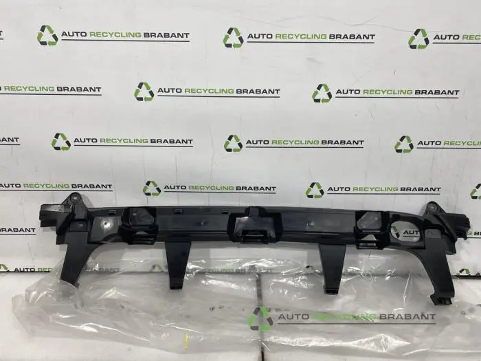 Chassisbalk achter Dacia Duster