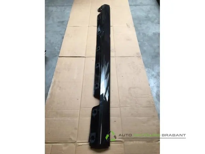 Zijskirt rechts Mercedes S-Klasse