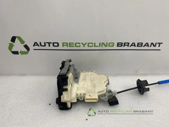 Front door lock mechanism 4-door, right Audi A5