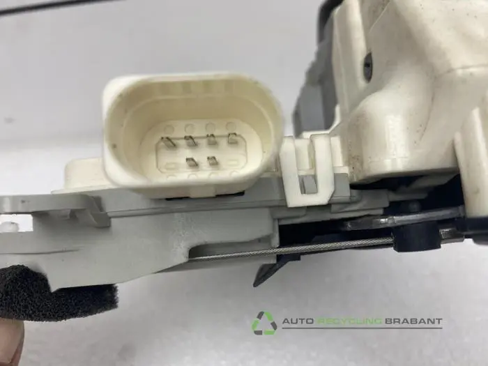 Deurslot Mechaniek 4Deurs links-voor - 45355605-190e-4e45-b6c8-a56f6750cc33.jpg