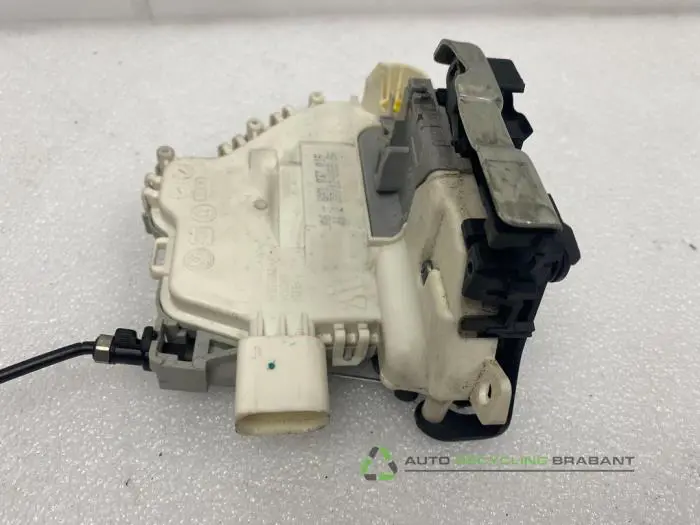 Deurslot Mechaniek 4Deurs links-voor - f1e3ae9a-60c1-40c6-a01a-32249305f34e.jpg