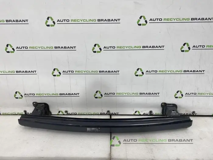 Chassisbalk achter Skoda Fabia