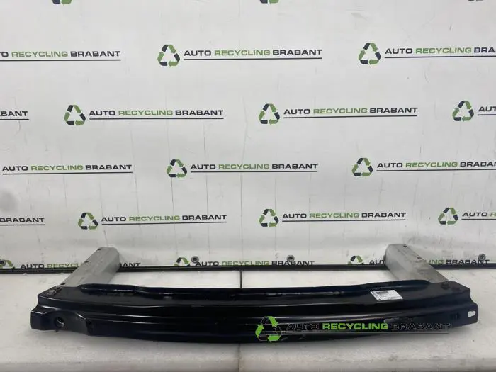 Chassisbalk achter Audi A4