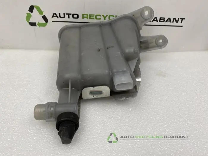 Expansievat - a4ba2cad-69cf-46eb-a9f2-259c3ba5dfa8.jpg