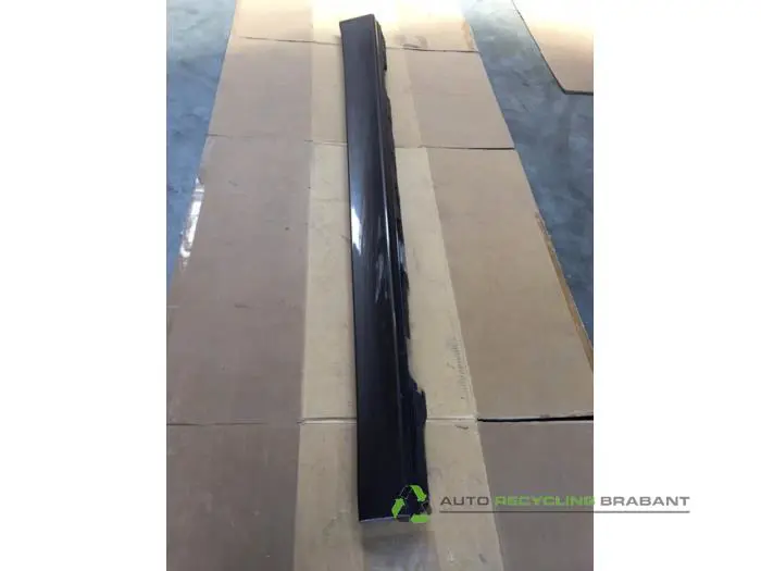 Zijskirt links BMW 3-Serie