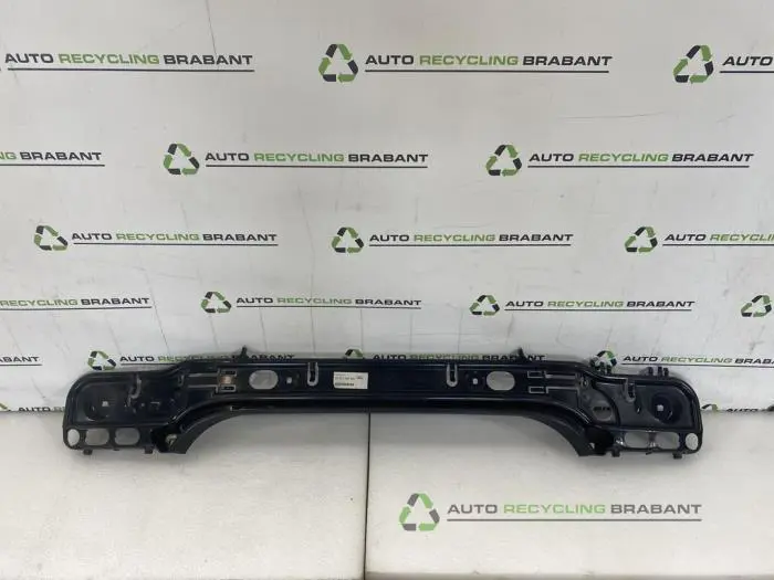 Chassisbalk achter BMW 5-Serie
