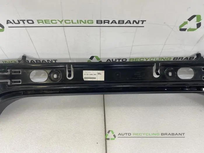 Chassisbalk achter - 8eaf1837-1e29-4f31-8ce9-32a6ef4db0f7.jpg