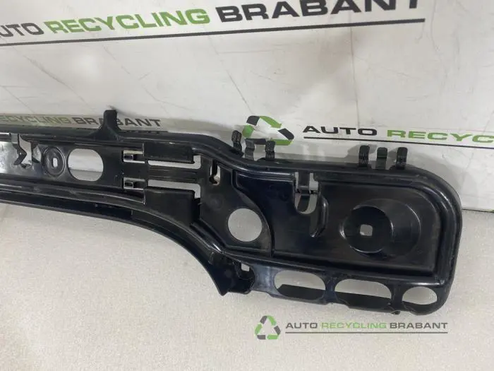 Chassisbalk achter - c8d8c010-1410-43d7-8cad-2ac6224ed879.jpg