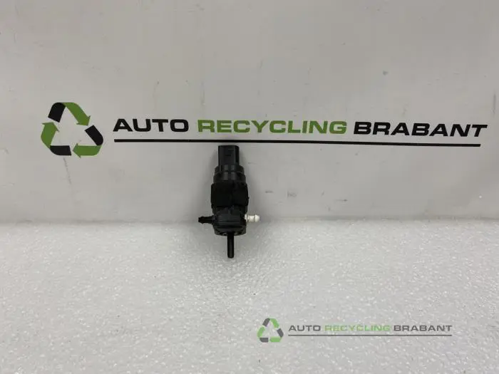 Ruitensproeierpomp voor Audi A4