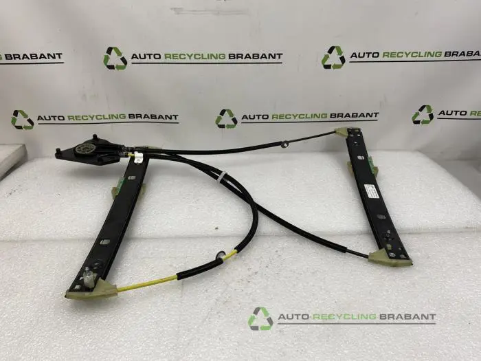 Ruitmechaniek 4Deurs rechts-voor Audi A1