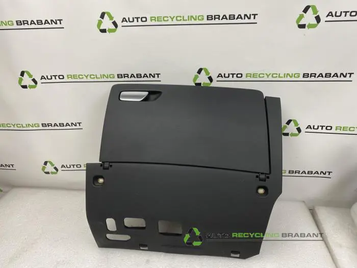 Dashboardkastje Audi A3