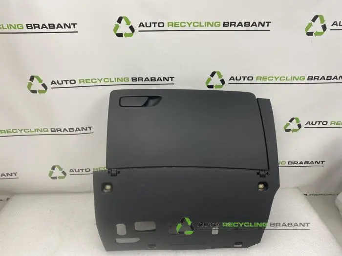 Dashboardkastje Audi A3