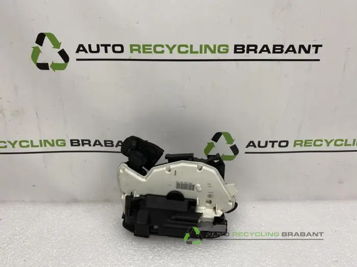 Deurslot Mechaniek 4Deurs rechts-achter Volkswagen Golf