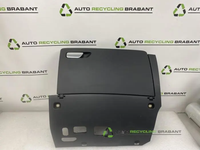 Dashboardkastje Audi A3