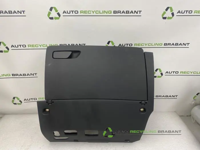 Dashboardkastje Audi A3