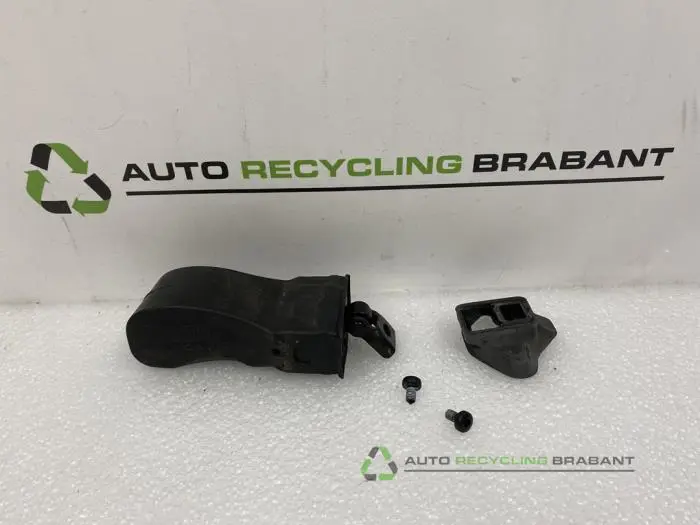 Deurvanger 4Deurs rechts-achter Seat Leon