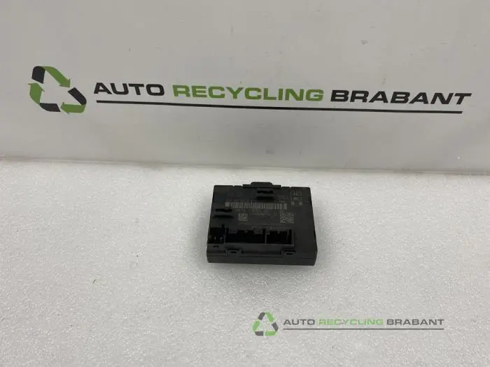 Centrale Deurvergrendelings Module Volkswagen Golf