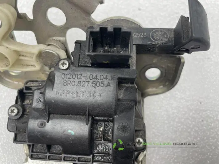 Slotmechaniek Achterklep - 77a7b08d-3473-4096-a23f-f55d51c3d11f.jpg