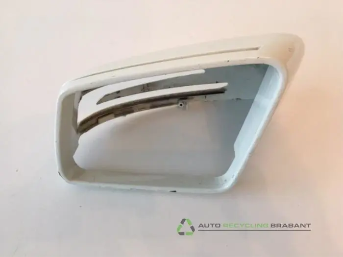 Spiegelkap links Mercedes E-Klasse