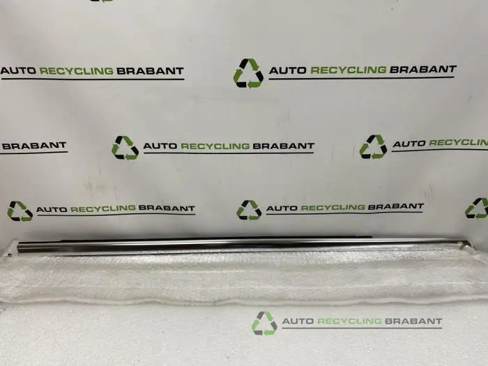 Sierstrip Mercedes C-Klasse Sierstrip Mercedes C-Klasse