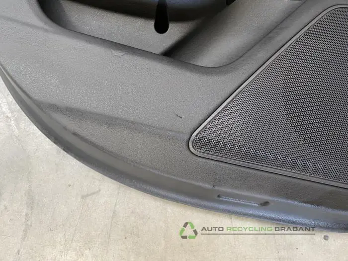 Portierbekleding 4Deurs links-voor - 2463c797-add9-44cc-a65a-0c9807decc7d.jpg