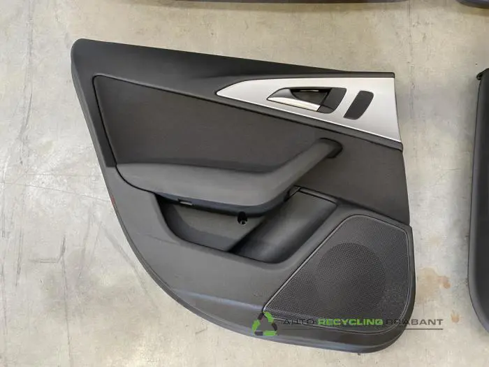 Türverkleidung 4-türig links vorne Audi A6