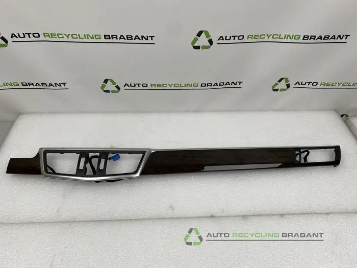 Zierleiste Mercedes E-Klasse