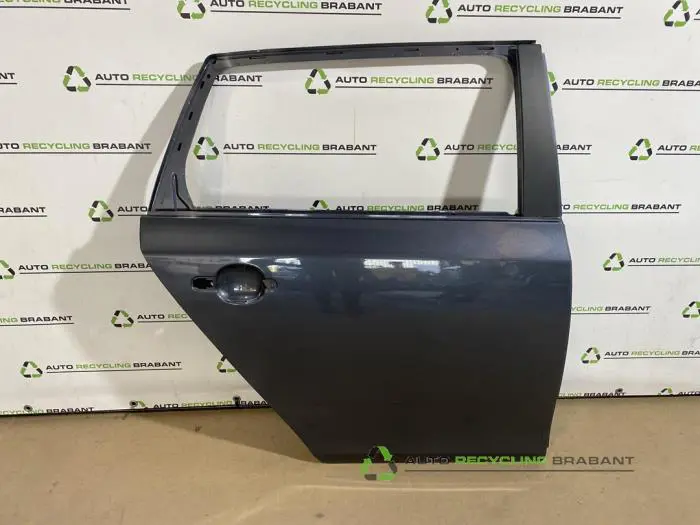 Portier 4Deurs links-achter Skoda Fabia Portier 4Deurs links-achter Skoda Fabia