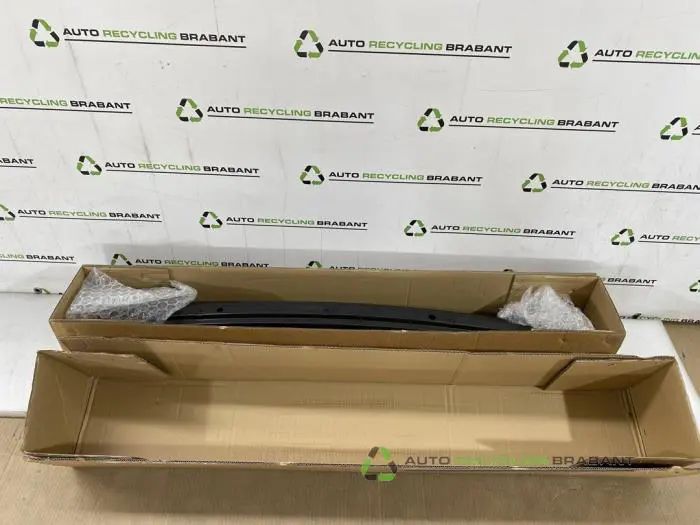 Chassisbalk achter Landrover Freelander