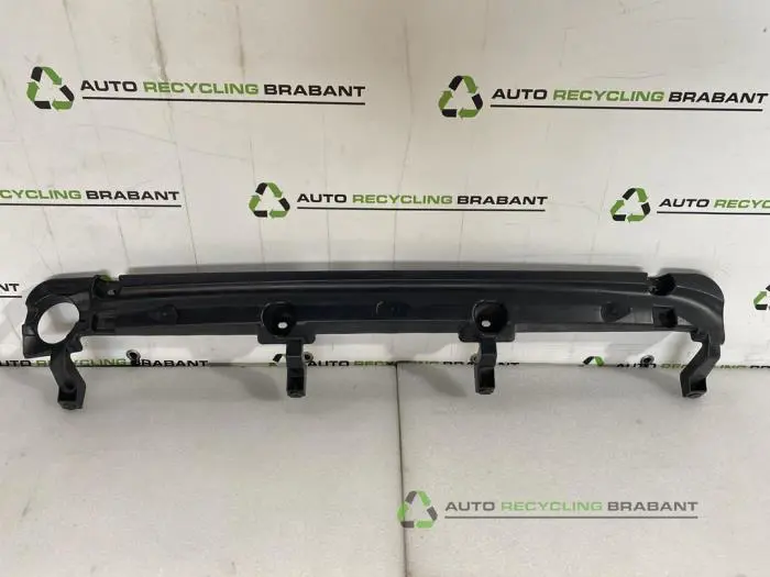 Chassisbalk achter Renault Captur