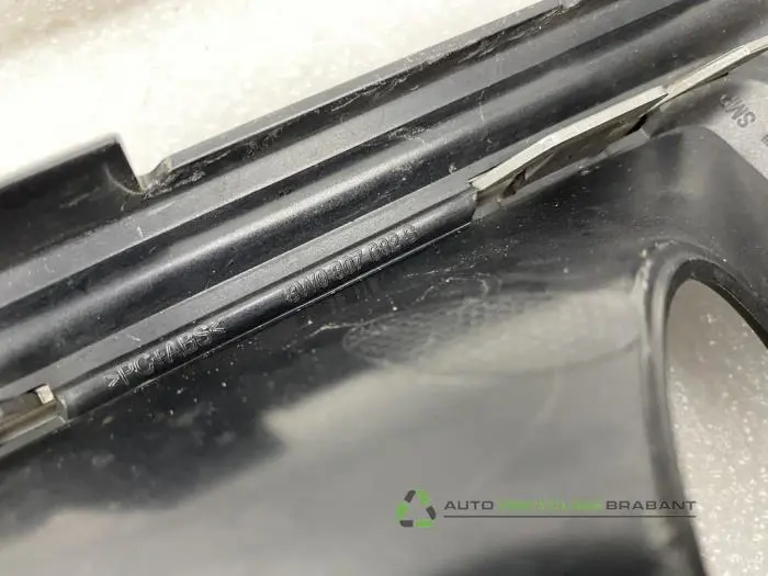 Stoßstangenrost - b841166f-9083-44fd-bfc1-7ea6adbf70aa.jpg