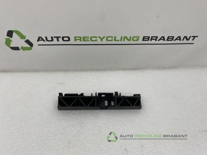 Bumpersteun rechts-voor Audi A6