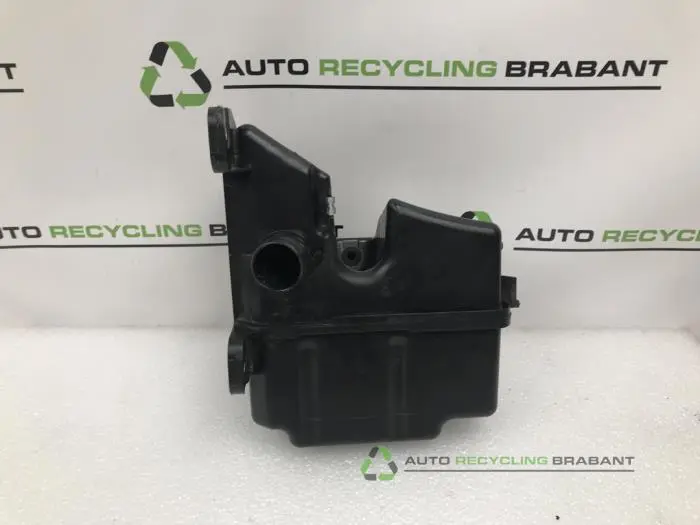 Ruitensproeiertank voor Volkswagen Golf