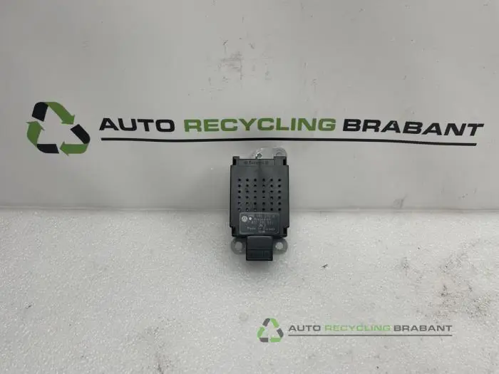 Radio condensator Volkswagen Golf