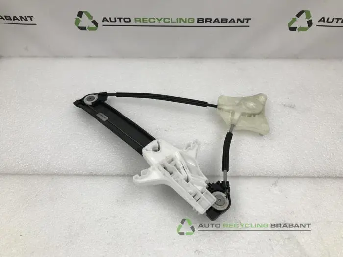 Ruitmechaniek 4Deurs rechts-achter Volkswagen Polo