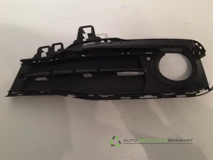 Afdekplaat mistlamp links BMW 3-Serie