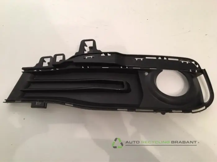 Afdekplaat mistlamp links BMW 3-Serie