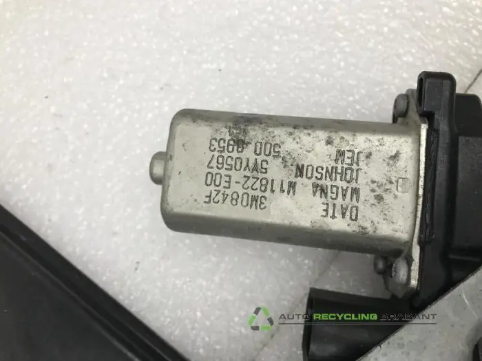 Window mechanism 4-door, front left - b944daca-598e-4180-8f1b-baf26a8fd8cc.jpg