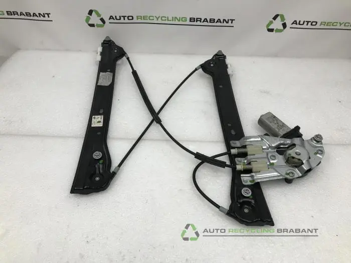 Window mechanism 4-door, front left - e009ad9f-d69e-4369-8bf6-68ef7dd0e292.jpg