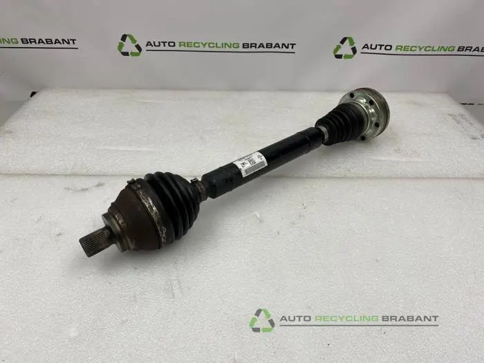 Aandrijfas rechts-voor Volkswagen Tiguan