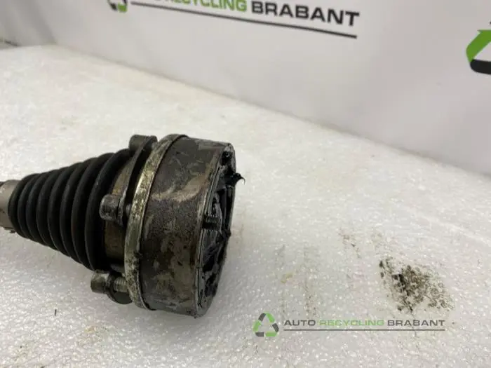 Antriebswelle links vorne - b66a55d5-c7e6-4a57-9bd4-b9bd655f0734.jpg