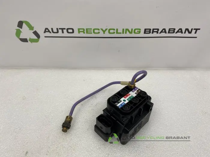 Kleppenblok hydraulisch Audi A6