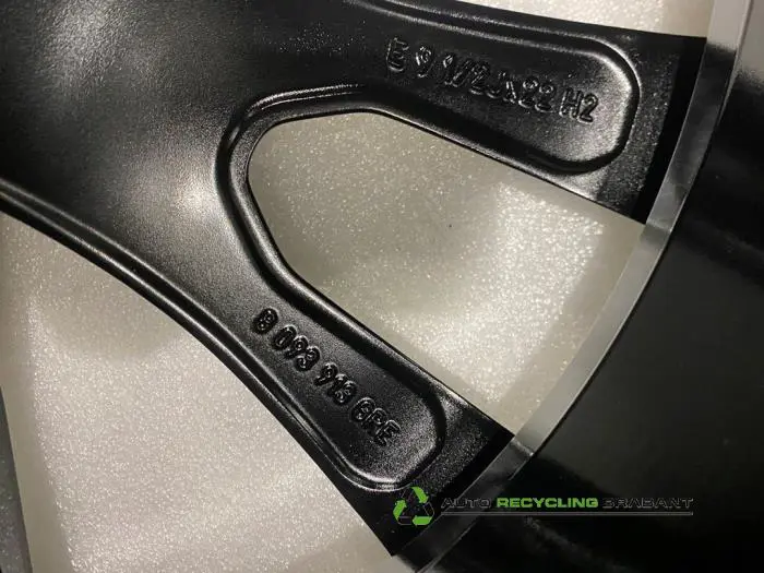 Velg - a7c4c8cf-b735-45b2-8ae1-fcfd1a6627c6.jpg