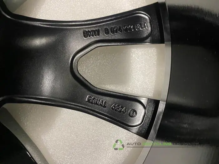 Velg - db7ce5a1-28e0-463b-a05c-fd05072e3b79.jpg