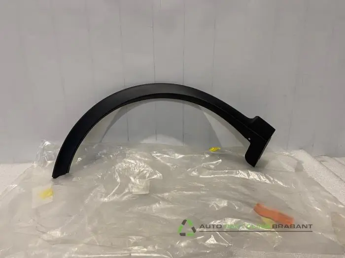 Schmutzfängerverbreiterung Opel Karl